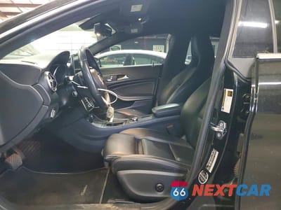 Zdjęcie 7 z 13 samochodu: 2019 MERCEDES-BENZ CLA 250 4MATIC VIN:WDDSJ4GB9KN726794 - miniatura