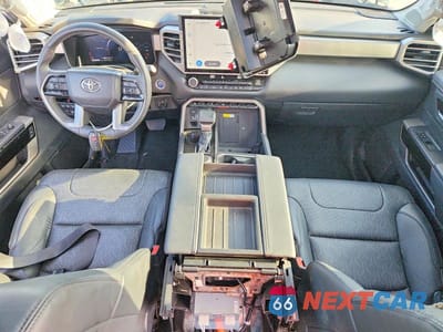 Zdjęcie 8 z 13 samochodu: 2023 TOYOTA TUNDRA LIMITED HV VIN:5TFJC5DB9PX026733 - miniatura
