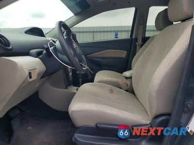 Zdjęcie 7 z 12 samochodu: 2007 TOYOTA YARIS BASE VIN:JTDBT923571048450 - miniatura