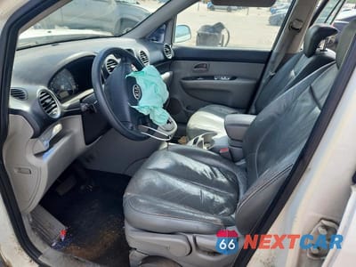 Zdjęcie 7 z 13 samochodu: 2008 KIA RONDO LX VIN:KNAFG525987171888 - miniatura