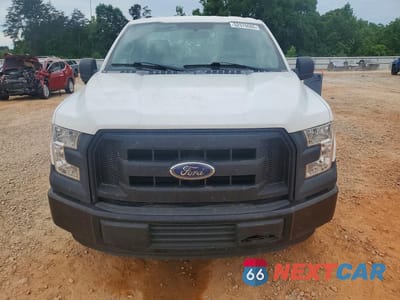 Piąte zdjęcie samochodu w środku: 2016 FORD F150 VIN:1FTMF1C89GFD11702 - miniatura