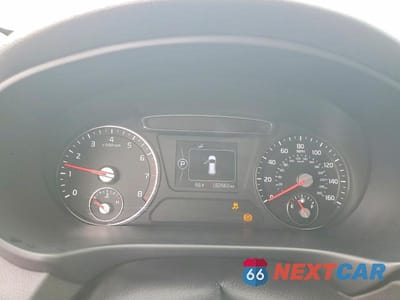 Zdjęcie 9 z 13 samochodu: 2016 KIA SORENTO EX VIN:5XYPH4A55GG092719 - miniatura