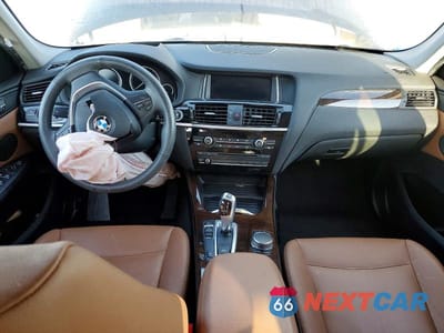 Zdjęcie 8 z 13 samochodu: 2017 BMW X3 SDRIVE28I VIN:5UXWZ7C59H0V85171 - miniatura