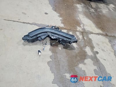 Zdjęcie 13 z 14 samochodu: 2024 TOYOTA GRAND HIGHLANDER HYBRID LIMITED VIN:5TDACAB57RS007239 - miniatura