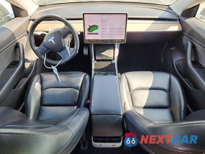 Zdjęcie 8 z 12 samochodu: 2019 TESLA MODEL 3 VIN:5YJ3E1EB6KF434412 - miniatura