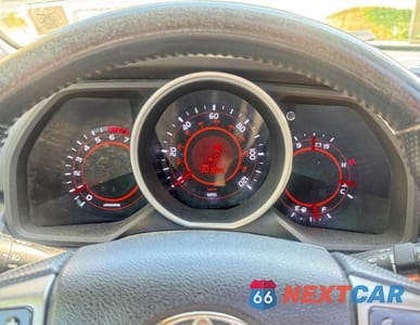 Zdjęcie 8 z 12 samochodu: 2012 TOYOTA 4RUNNER LIMITED VIN:JTEBU5JR6C5087302 - miniatura