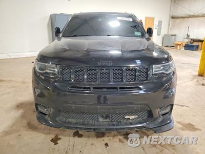 Piąte zdjęcie samochodu w środku: 2018 JEEP GRAND CHEROKEE SRT-8 VIN:1C4RJFDJ6JC431873 - miniatura