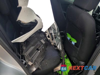 Zdjęcie 10 z 12 samochodu: 2019 TOYOTA YARIS L VIN:3MYDLBYV0KY528670 - miniatura