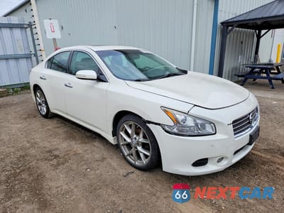 Czwarte zdjęcie samochodu z boku: 2010 NISSAN MAXIMA 3.5 S VIN:1N4AA5AP5AC833129 - miniatura