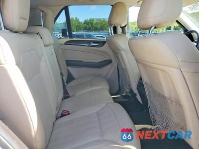 Zdjęcie 10 z 12 samochodu: 2016 MERCEDES-BENZ GLE 350 4MATIC VIN:4JGDA5HB2GA731658 - miniatura