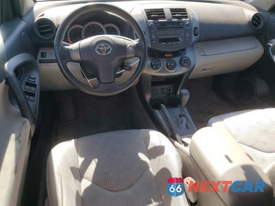 Zdjęcie 8 z 13 samochodu: 2011 TOYOTA RAV4 BASE VIN:2T3ZF4DV7BW086196 - miniatura