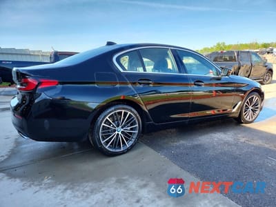 Trzecie zdjęcie samochodu z tyłu: 2023 BMW 530E VIN:WBA13AG0XPCN67524 - miniatura