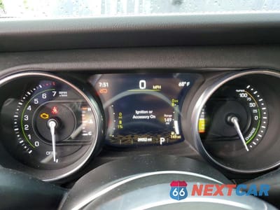 Zdjęcie 9 z 12 samochodu: 2023 JEEP WRANGLER SAHARA 4XE VIN:1C4JJXP60PW514507 - miniatura