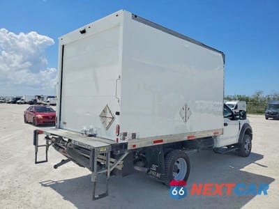 Czwarte zdjęcie samochodu z boku: 2020 FORD F450 SUPER DUTY VIN:1FDUF4GN2LED73259 - miniatura