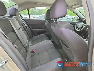 Zdjęcie 10 z 12 samochodu: 2015 CHEVROLET CRUZE LT VIN:1G1PC5SB9F7239461 - miniatura
