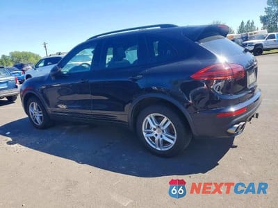 Drugie zdjęcie samochodu z przodu: 2016 PORSCHE CAYENNE S VIN:WP1AB2A24GLA93235 - miniatura
