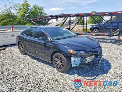 Czwarte zdjęcie samochodu z boku: 2022 TOYOTA CAMRY SE VIN:4T1S11AK9NU679631 - miniatura