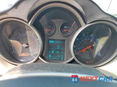 Zdjęcie 9 z 12 samochodu: 2013 CHEVROLET CRUZE LS VIN:1G1PA5SH4D7152204 - miniatura