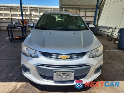 Piąte zdjęcie samochodu w środku: 2017 CHEVROLET SONIC LT VIN:1G1JD5SH9H4140179 - miniatura