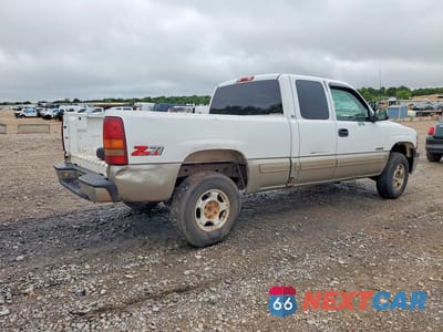 Trzecie zdjęcie samochodu z tyłu: 1999 CHEVROLET SILVERADO K1500 VIN:2GCEK19T2X1169700 - miniatura