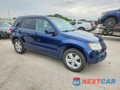Czwarte zdjęcie samochodu z boku: 2009 SUZUKI GRAND VITARA LUXURY VIN:JS3TE047394100185 - miniatura