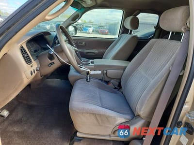 Zdjęcie 7 z 12 samochodu: 2002 TOYOTA TUNDRA ACCESS CAB SR5 VIN:5TBRN34182S252939 - miniatura