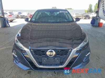 Piąte zdjęcie samochodu w środku: 2021 NISSAN ALTIMA SV VIN:1N4BL4DV3MN326273 - miniatura