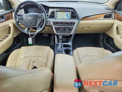 Zdjęcie 8 z 12 samochodu: 2017 HYUNDAI SONATA HYBRID LIMITED VIN:KMHE34L16HA045079 - miniatura