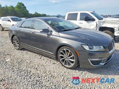 Czwarte zdjęcie samochodu z boku: 2019 LINCOLN MKZ RESERVE I VIN:3LN6L5LU1KR608153 - miniatura