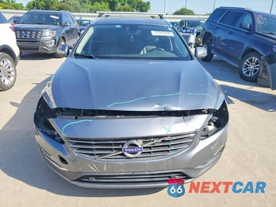Piąte zdjęcie samochodu w środku: 2017 VOLVO V60 T5 PREMIER VIN:YV140MEK8H1361026 - miniatura