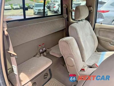 Zdjęcie 9 z 11 samochodu: 2002 TOYOTA TACOMA XTRACAB VIN:5TEWN72N52Z895629 - miniatura