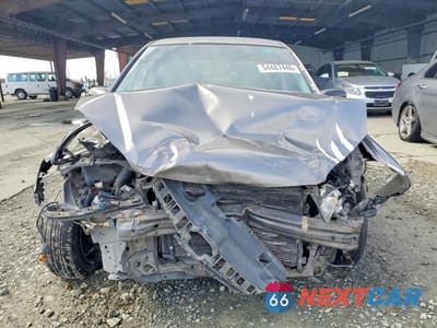 Piąte zdjęcie samochodu w środku: 2004 HONDA CIVIC LX VIN:2HGES15584H627428 - miniatura