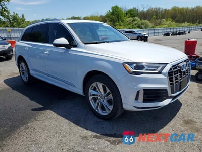 Czwarte zdjęcie samochodu z boku: 2021 AUDI Q7 PREMIUM PLUS VIN:WA1LXAF71MD000763 - miniatura