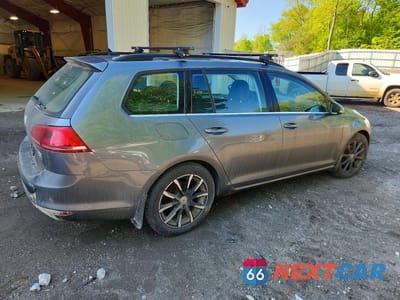 Trzecie zdjęcie samochodu z tyłu: 2016 VOLKSWAGEN GOLF SPORTWAGEN S VIN:3VWC17AU9GM515572 - miniatura