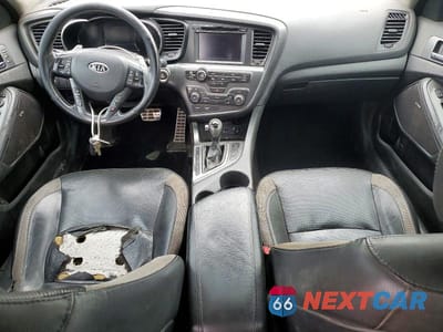 Zdjęcie 8 z 12 samochodu: 2012 KIA OPTIMA SX VIN:5XXGR4A68CG002726 - miniatura