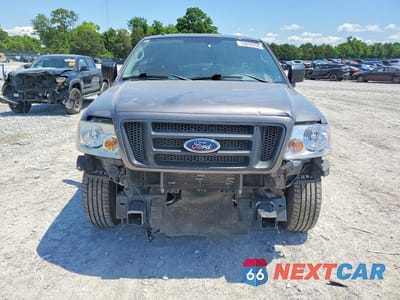 Piąte zdjęcie samochodu w środku: 2006 FORD F150 VIN:1FTRF02W06KC47233 - miniatura
