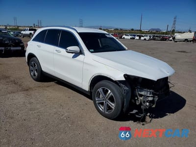 Czwarte zdjęcie samochodu z boku: 2019 MERCEDES-BENZ GLC 350E VIN:WDC0G5EB6KF504338 - miniatura