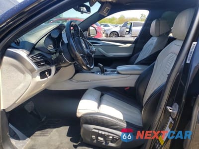 Zdjęcie 7 z 13 samochodu: 2016 BMW X6 XDRIVE50I VIN:5UXKU6C57G0R34429 - miniatura