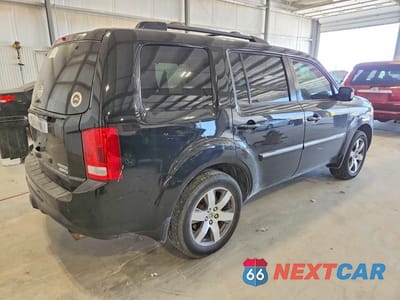 Trzecie zdjęcie samochodu z tyłu: 2013 HONDA PILOT TOURING VIN:5FNYF4H99DB507059 - miniatura