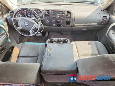 Zdjęcie 8 z 12 samochodu: 2009 CHEVROLET SILVERADO K2500 HEAVY DUTY LT VIN:1GCHK59K29E127122 - miniatura