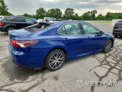 Trzecie zdjęcie samochodu z tyłu: 2024 TOYOTA CAMRY XLE VIN:4T1F11BKXRU109272 - miniatura