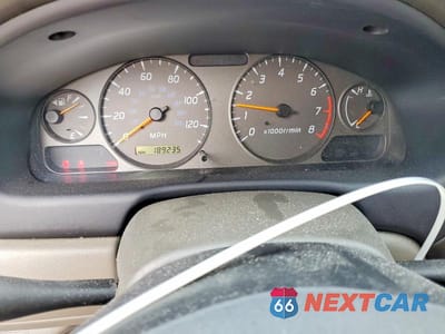 Zdjęcie 9 z 12 samochodu: 2003 NISSAN SENTRA XE VIN:3N1CB51D53L784899 - miniatura