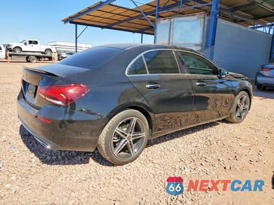 Trzecie zdjęcie samochodu z tyłu: 2021 MERCEDES-BENZ A 220 VIN:W1K3G4EB9MJ313452 - miniatura
