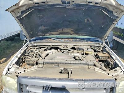 Zdjęcie 11 z 12 samochodu: 2004 FORD F450 SUPER DUTY VIN:1FDXF46PX4EB16402 - miniatura