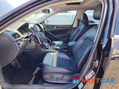Zdjęcie 7 z 12 samochodu: 2014 VOLKSWAGEN PASSAT SEL VIN:1VWCN7A33EC046831 - miniatura