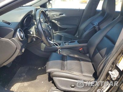 Zdjęcie 7 z 12 samochodu: 2018 MERCEDES-BENZ CLA 250 VIN:WDDSJ4EBXJN509286 - miniatura