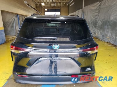Zdjęcie 6 z 14 samochodu: 2024 TOYOTA SIENNA XLE VIN:5TDYRKECXRS215211 - miniatura