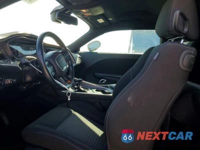 Zdjęcie 7 z 12 samochodu: 2022 DODGE CHALLENGER SXT VIN:2C3CDZAG3NH140147 - miniatura