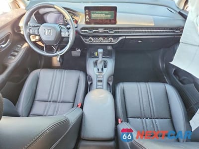Zdjęcie 8 z 13 samochodu: 2025 HONDA HR-V EXL VIN:3CZRZ2H77SM720223 - miniatura
