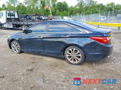 Drugie zdjęcie samochodu z przodu: 2013 HYUNDAI SONATA SE 2.0T VIN:5NPEC4AB4DH612411 - miniatura